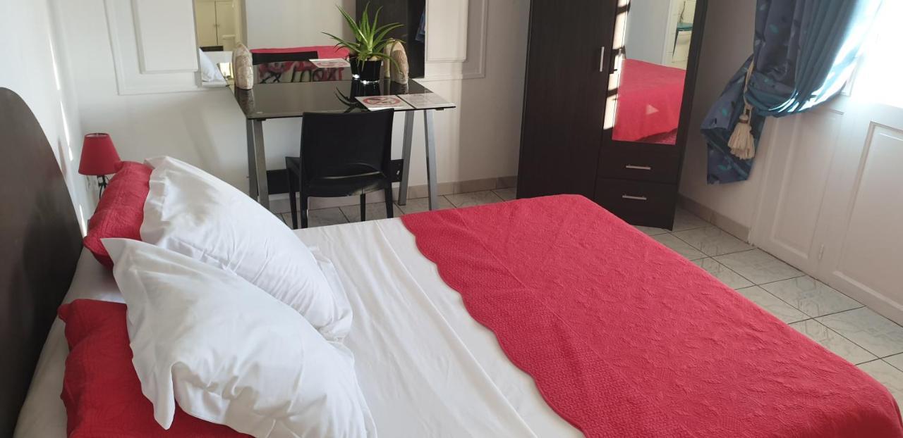 VI Get' S Bed and Breakfast Φορ-ντε-Φρανς Εξωτερικό φωτογραφία